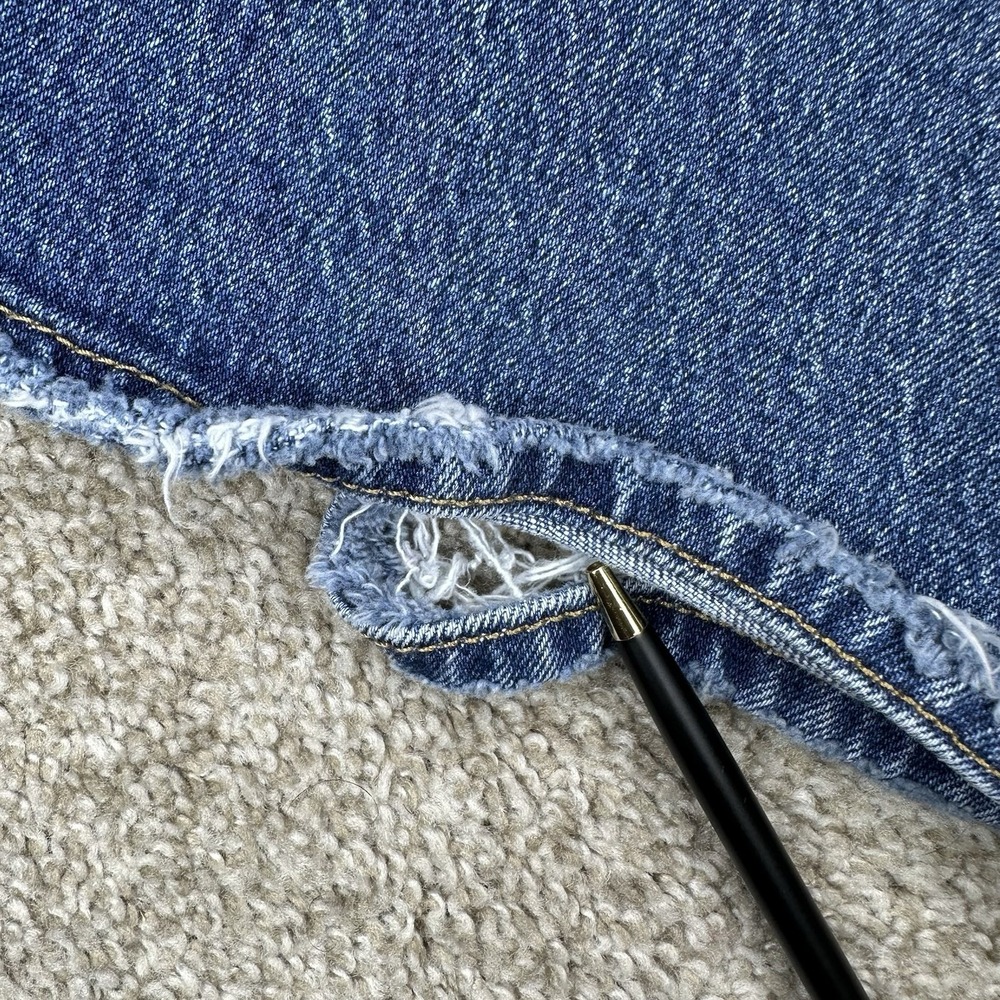 Levi's Premium 70s High Flare Jeans Women's Size 36x30 (Tag 33x30) Y2K - Picture 13 of 16